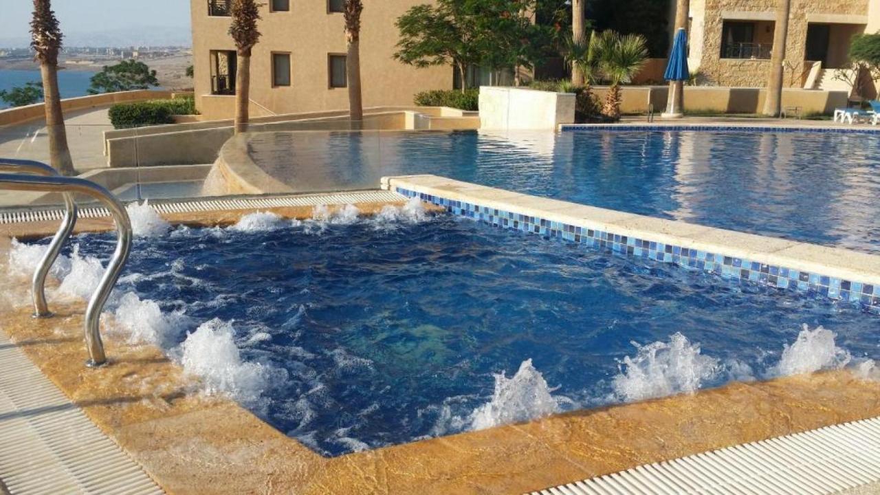 Comfy Stays Sea View Apartments At Deadsea Samarah Resort Sweimeh Exteriér fotografie