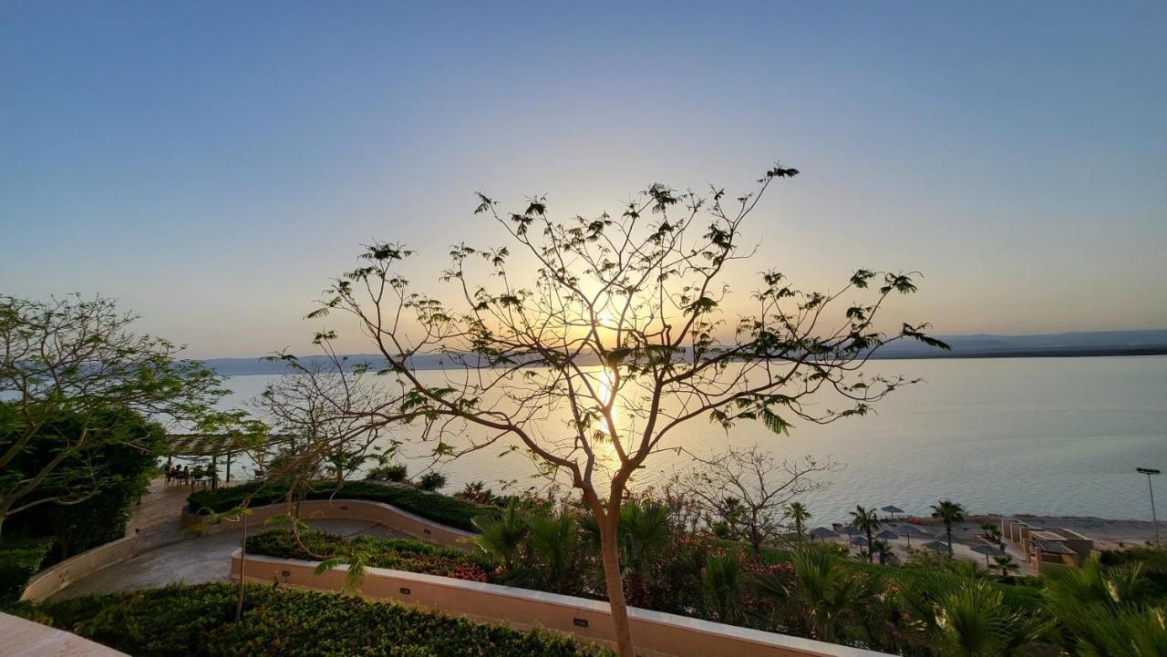 Comfy Stays Sea View Apartments At Deadsea Samarah Resort Sweimeh Exteriér fotografie