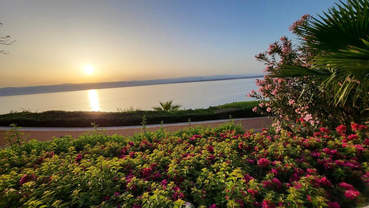 Comfy Stays Sea View Apartments At Deadsea Samarah Resort Sweimeh Exteriér fotografie